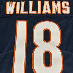 Men's Chicago Bears Caleb Williams #18 Stitched Game Jersey Size Medium